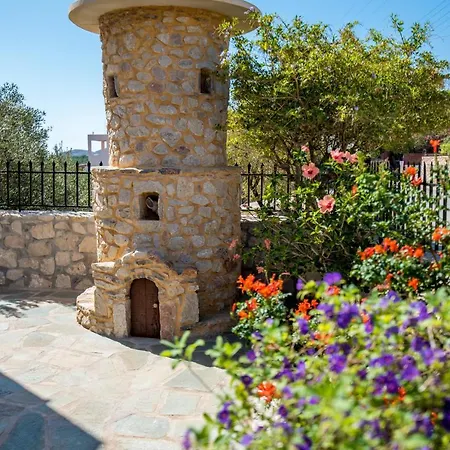 Daire Faros Apartments